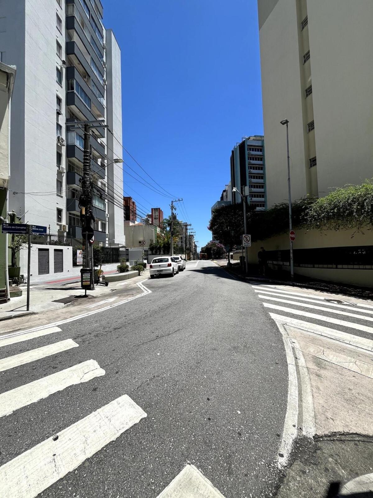 公寓 De Dois Quartos No Centro